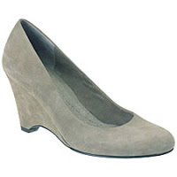Passport Round-Up: Wedges
