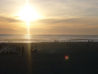 To Do: Picnic Dinner at the Beach