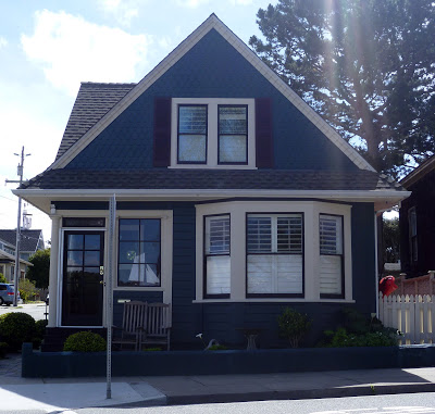 Beach House Style: Pacific Grove Cottage