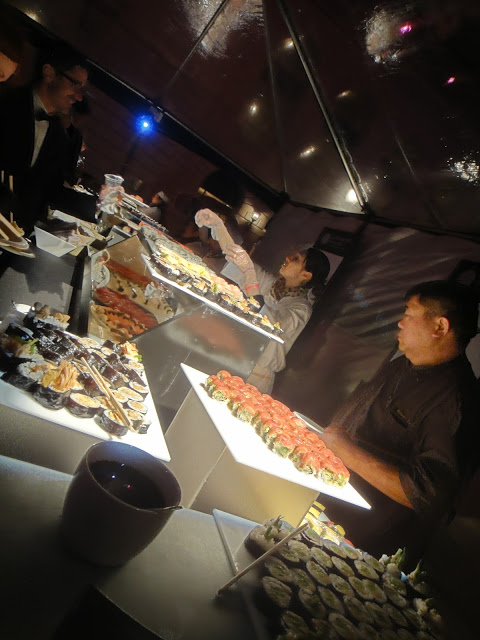 Black & White Ball: Food