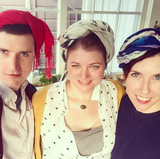 An Eccentric Soufflé & Turban Dinner Party in 5 Steps