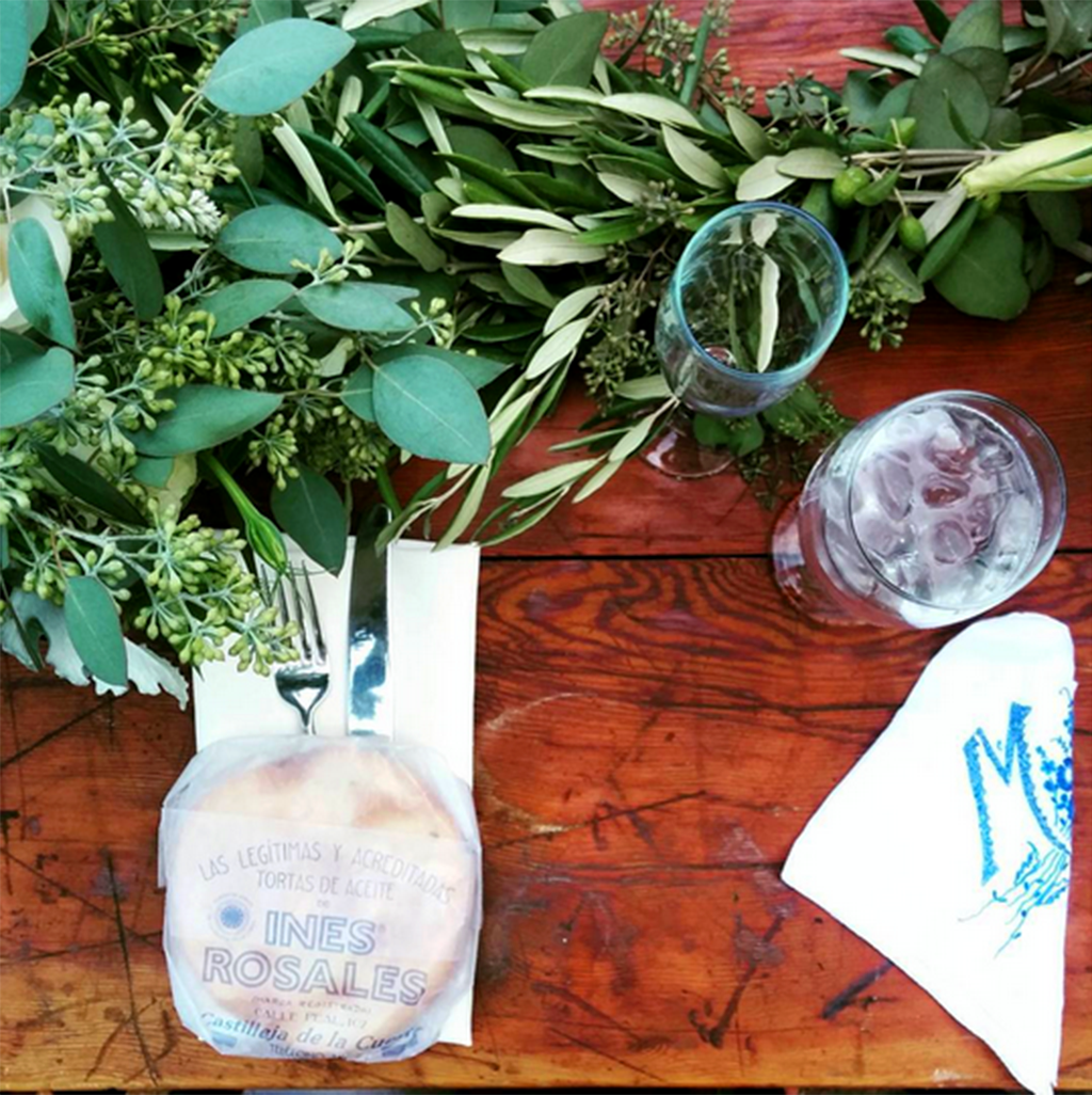DIY Wedding Flowers with Olive Branches, Eucalyptus, Roses & Dahlias