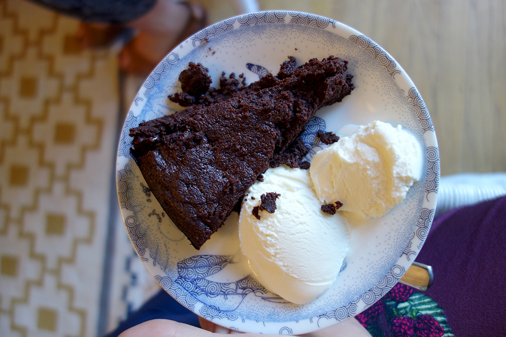 Chocolate cake with ice cream