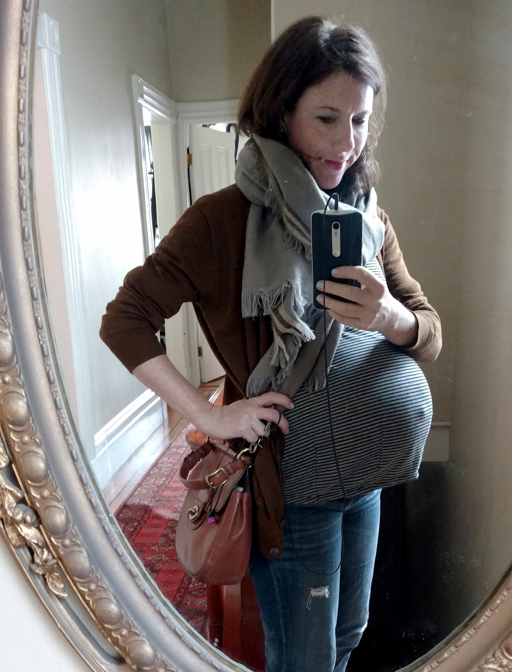 9 months maternity outfit