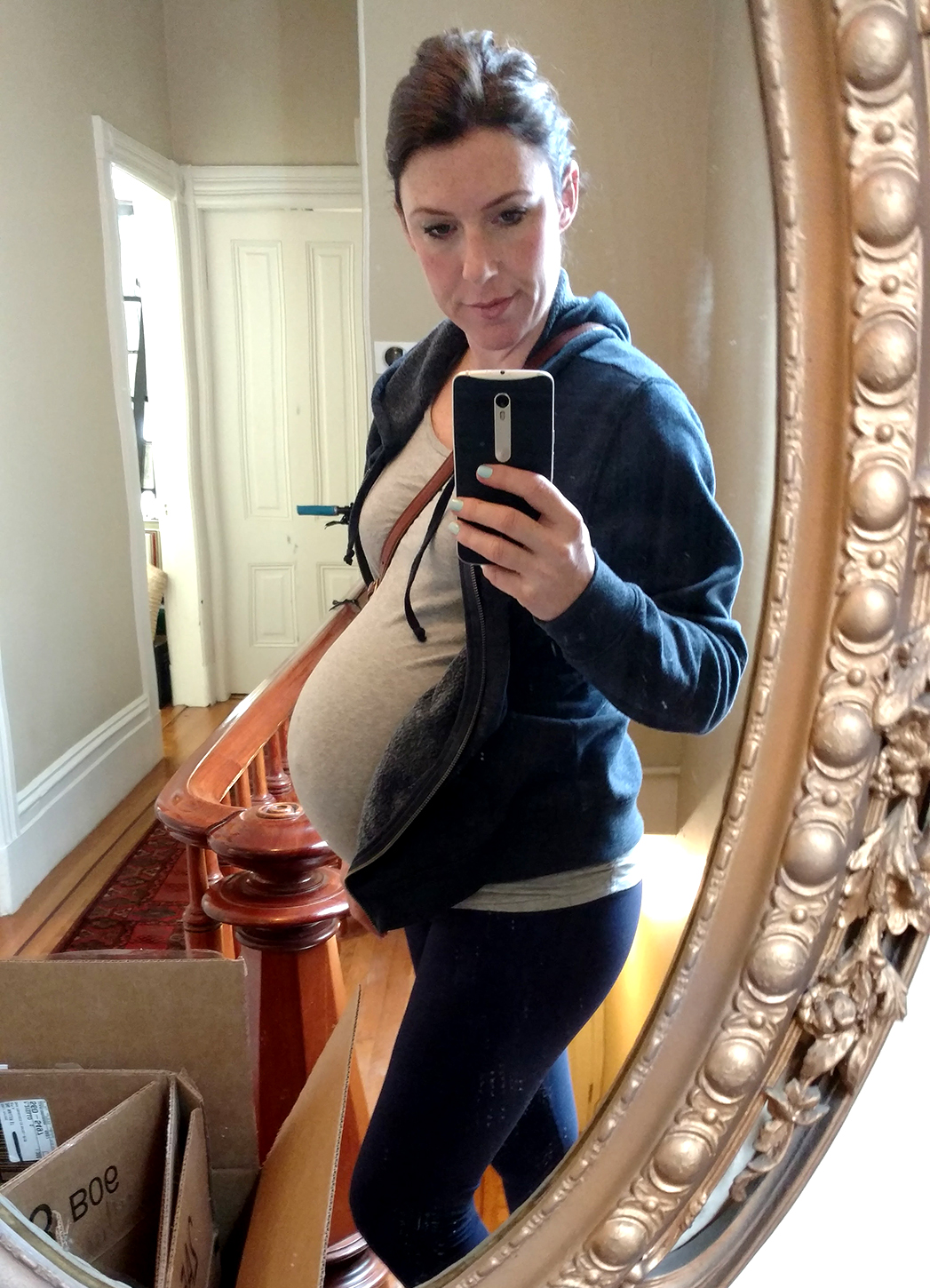 Hoodie and leggings 38 weeks pregnant
